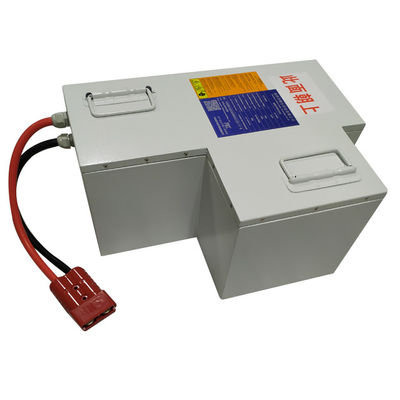 comprare Batteria a ciclo profondo di litio ferro fosfato da 48V a 50Ah LiFePO4 AGV batteria per carrelli elevatori con BMS online manufacture