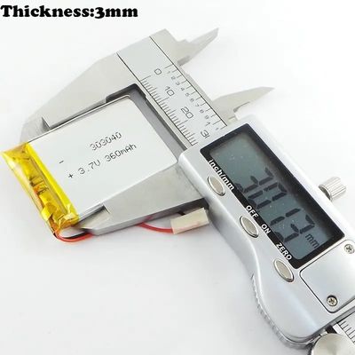 3.7v 300mah batteria al litio 303040 Lp303040